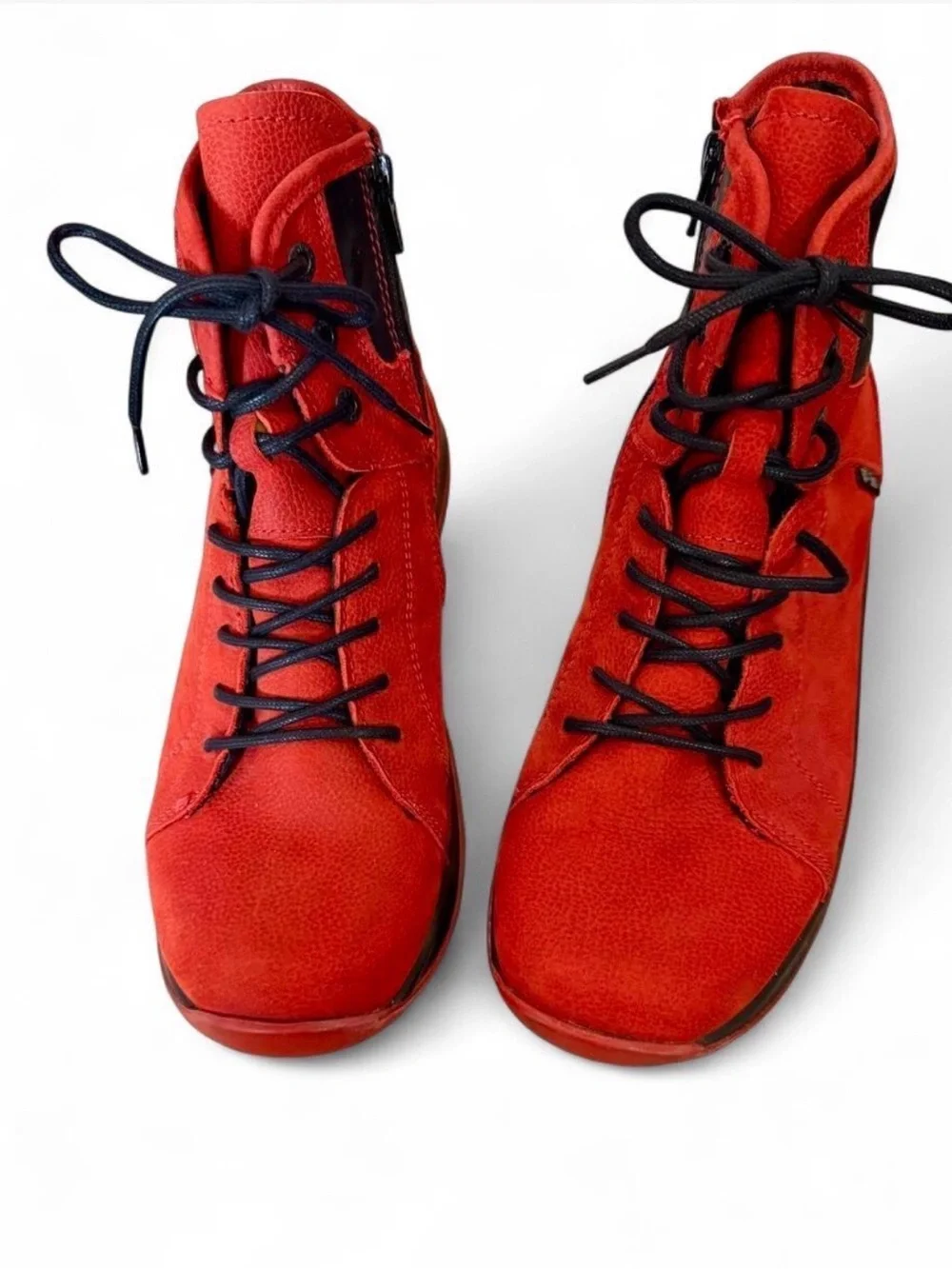 Wolky Ambient Water Resistant Red Black Leather Ankle Boots Women’s Size US 9.5